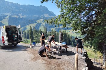 Die letzten Arbeiten am Brätliplatz sind im Gange.
