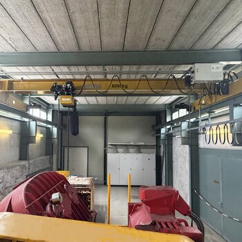 Un nouveau pont roulant GIS a récemment été installé dans une station de pompage de la ZASE. Il est principalement utilisé pour les travaux d'entretien et de maintenance.