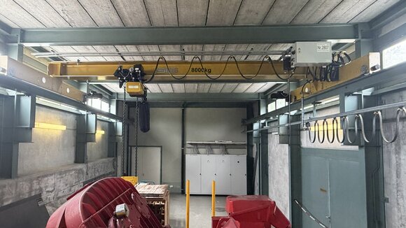 Un nouveau pont roulant GIS a récemment été installé dans une station de pompage de la ZASE. Il est principalement utilisé pour les travaux d'entretien et de maintenance.