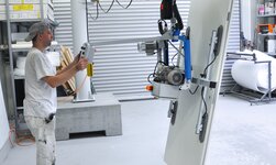 Aluminium-Drehkran mit Vakuumheber für Holzplatten Drehkran sorgt für leichtgängiges Transportieren von Holzplatten