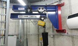 Wanddrehkran mit Teleskop-Arm Drehkran mit Teleskop-Ausleger und Elektrokettenzug